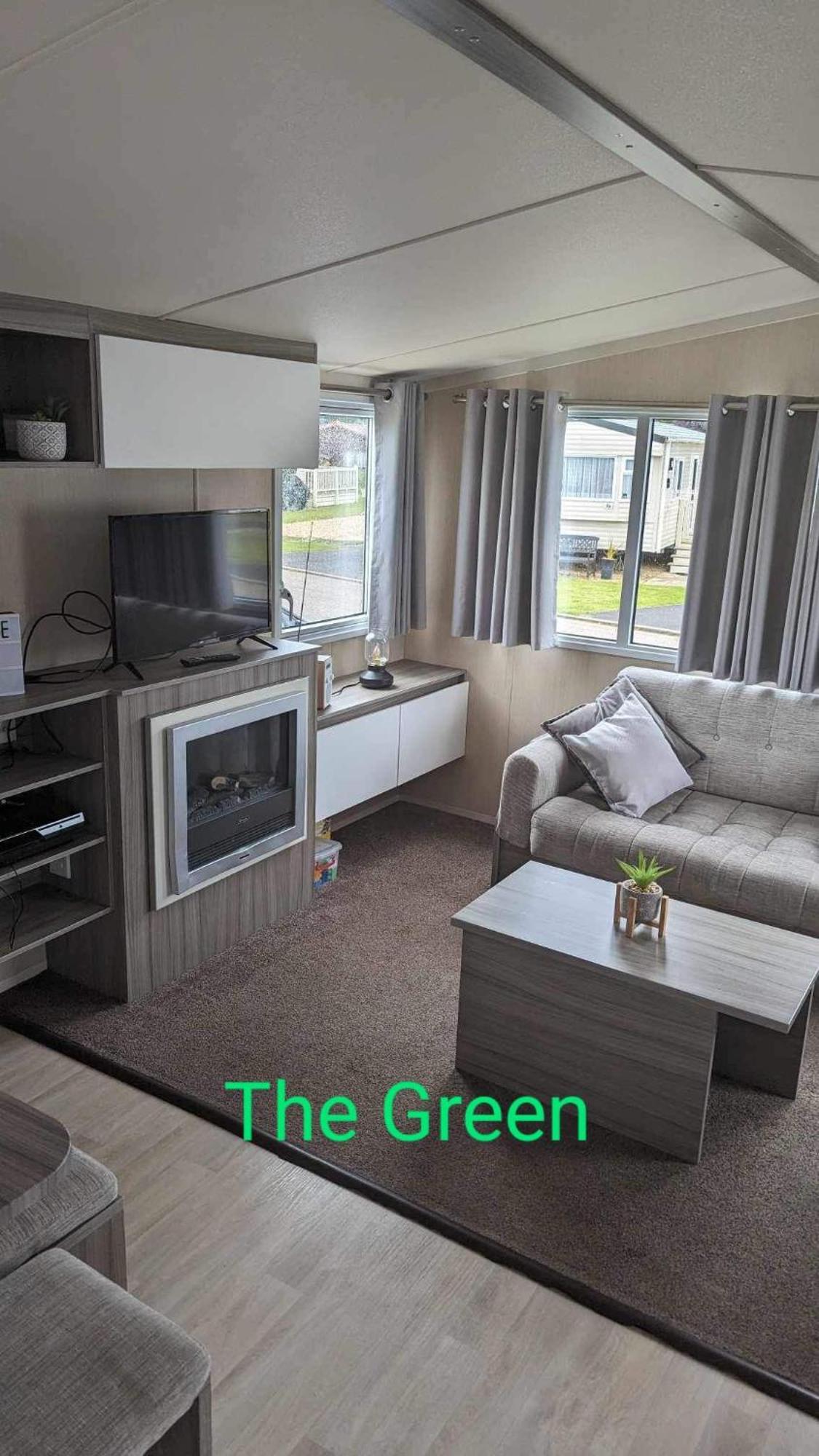 Home From Home Lettings At Tattershall Lakes - The Green Buitenkant foto